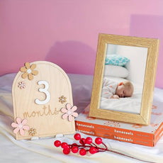 cartes mensuelles en bois pour bébé